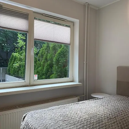 2 At Centre Near Us Embassy טאלין