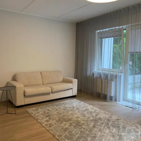 2 At Centre Near Us Embassy דירה *