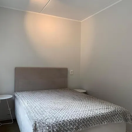 2 At Centre Near Us Embassy דירה